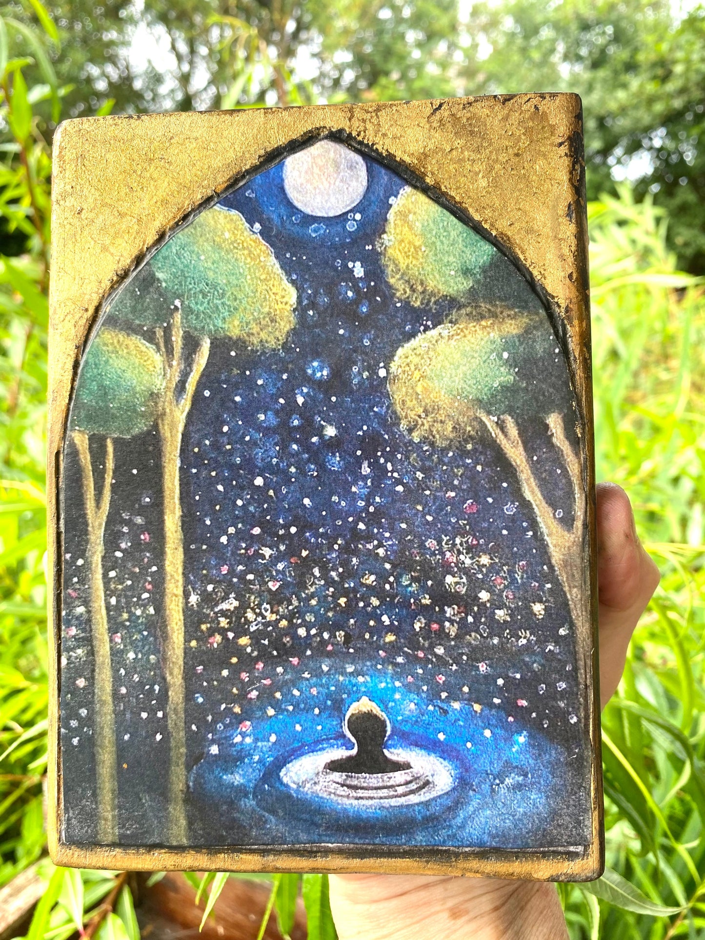 moon and stars move closer